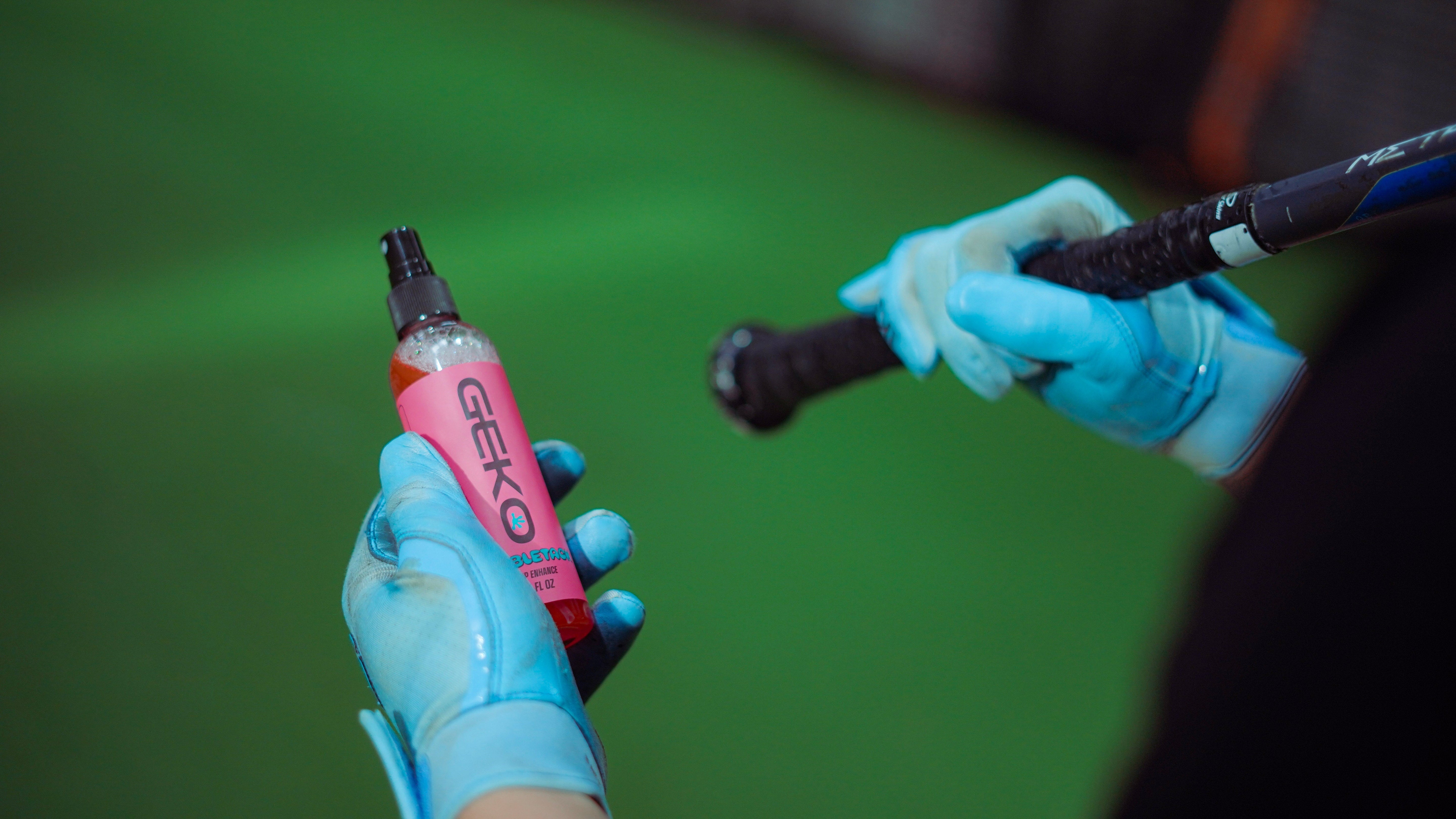 baseball player holding bat and bubbletack